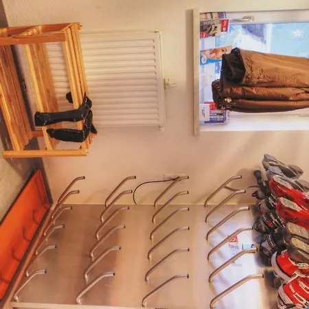 冈地度假公寓 * 佩特诺伊阿尔贝格